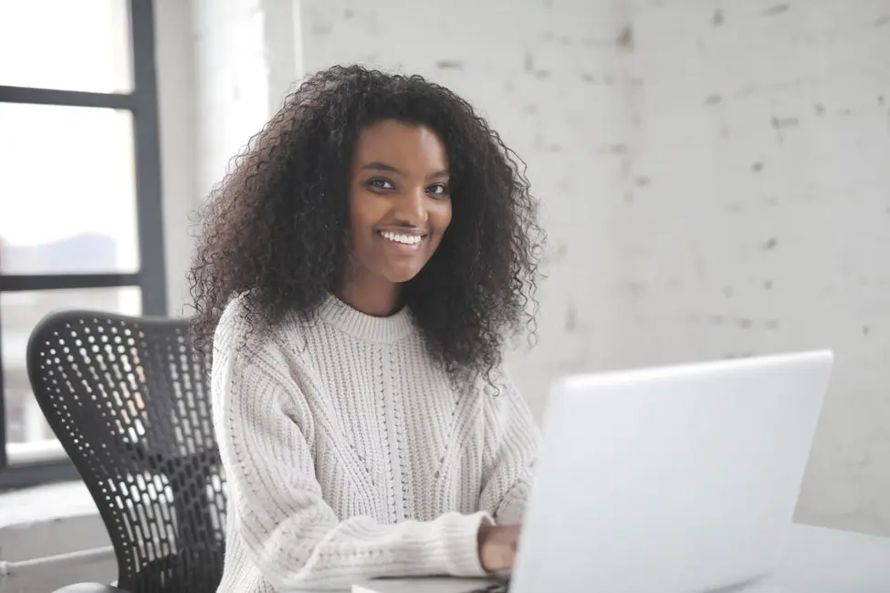 Person looking up how to apply for a line of credit online.